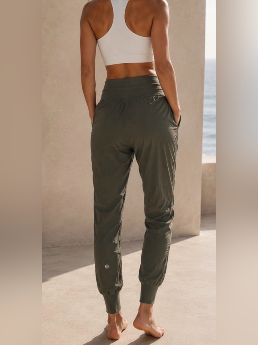 Lululemon Dance Studio Joggers Sz 2 Army Green